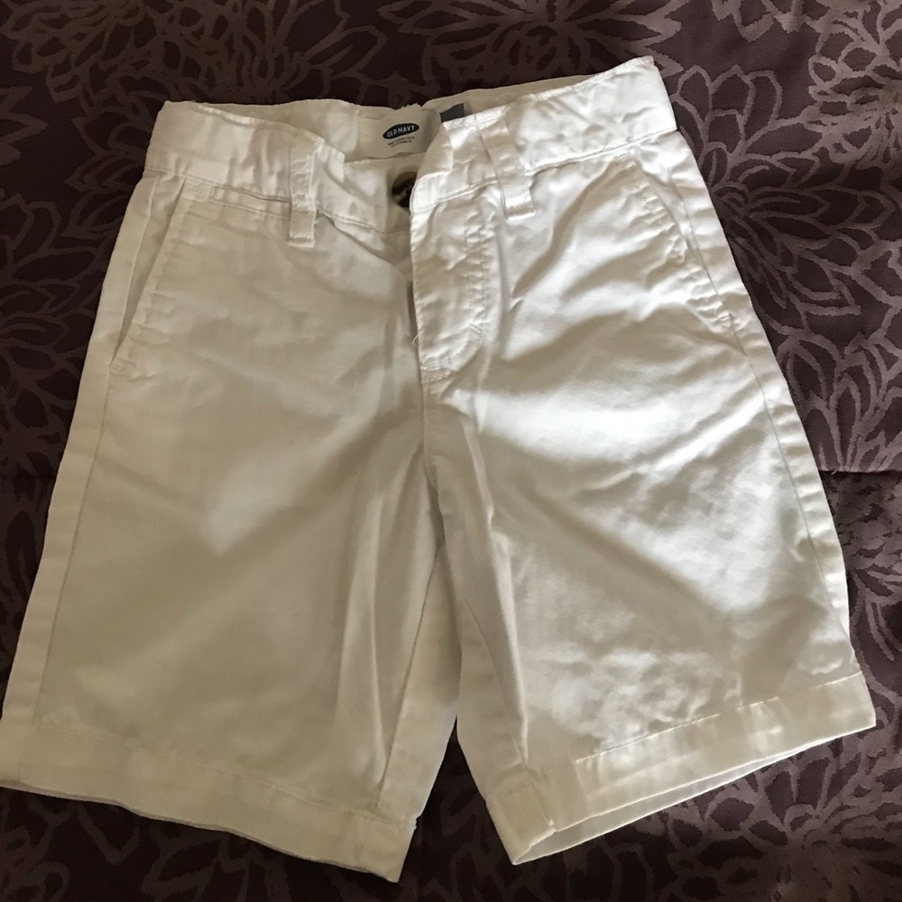 3T Old Navy White Shorts